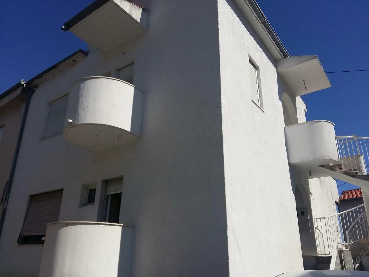 ספליט Guesthouse Maestral 0*,